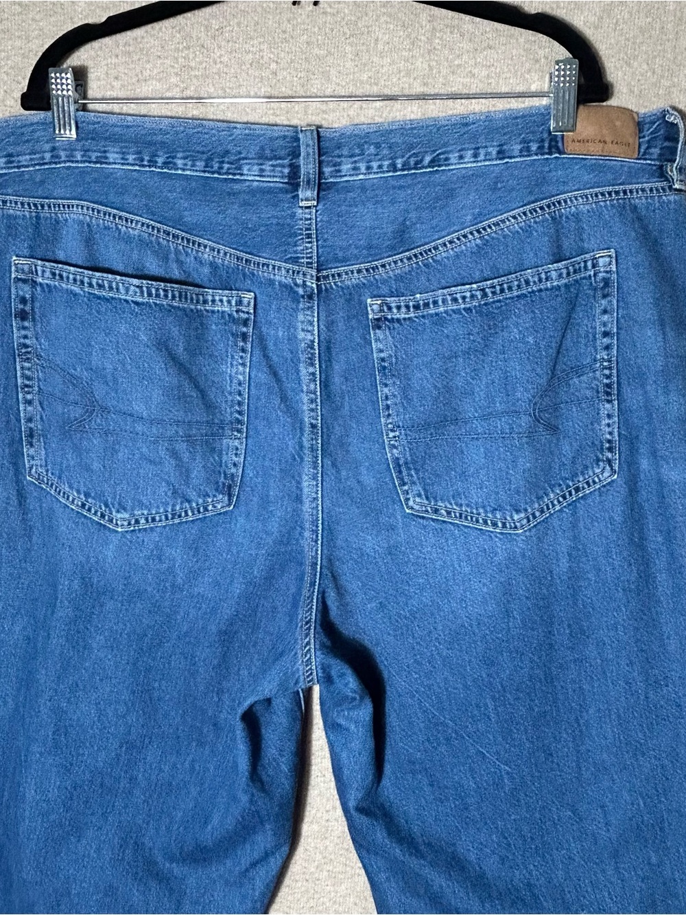 American Eagle Low‎ Rise Baggy Flare Jeans Womens 18R  Raw Hem Whiskered Denim - Picture 4 of 16